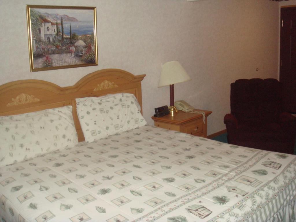 Townhouse Inn & Suites Omaha Ruang foto